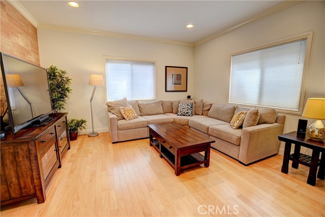 2110 Graham Avenue, Redondo Beach, California 90278, 4 Bedrooms Bedrooms, ,2 BathroomsBathrooms,Residential,Sold,Graham,SB17177228