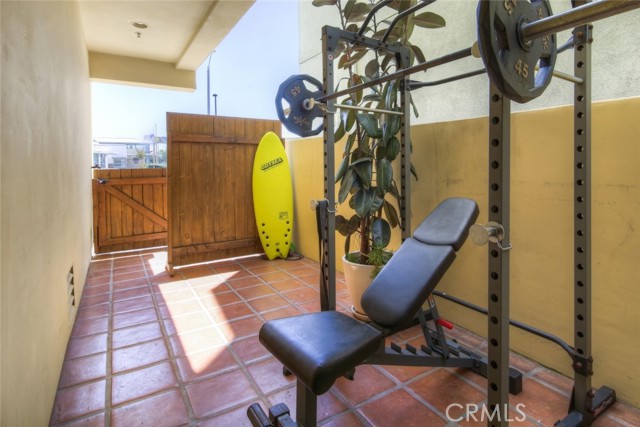 413 15th Street, Manhattan Beach, California 90266, 3 Bedrooms Bedrooms, ,3 BathroomsBathrooms,Residential,Sold,15th,SB21111117