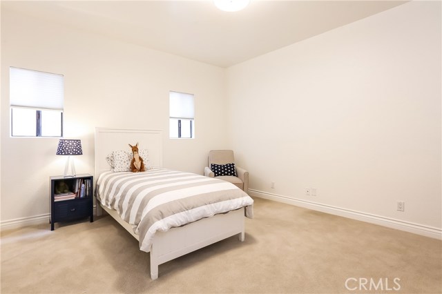 1640 Haynes Lane, Redondo Beach, California 90278, 3 Bedrooms Bedrooms, ,1 BathroomBathrooms,Residential,Sold,Haynes,SB19045432