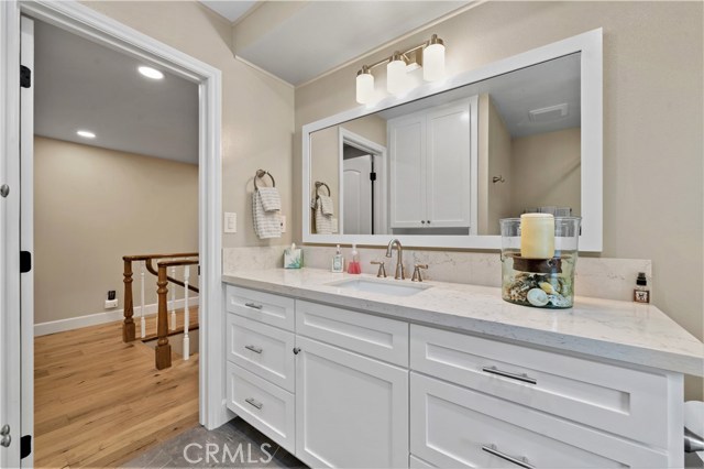 Upstairs main floor bathroom.