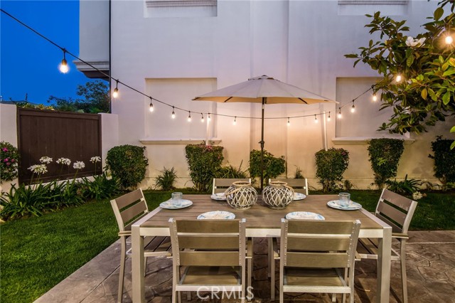 2204 Bataan Road, Redondo Beach, California 90278, 4 Bedrooms Bedrooms, ,4 BathroomsBathrooms,Residential,Sold,Bataan,SB21148388