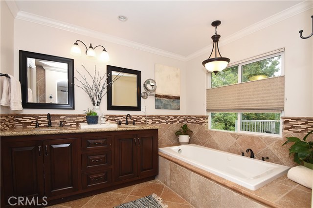 29362 Whitley Collins Drive, Rancho Palos Verdes, California 90275, 5 Bedrooms Bedrooms, ,3 BathroomsBathrooms,Residential,Sold,Whitley Collins,SB19264666