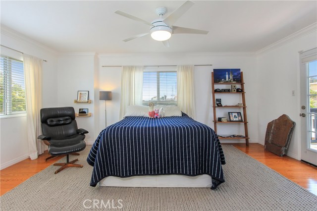 702 Maria Avenue, Redondo Beach, California 90277, 4 Bedrooms Bedrooms, ,2 BathroomsBathrooms,Residential,Sold,Maria,SB19137307