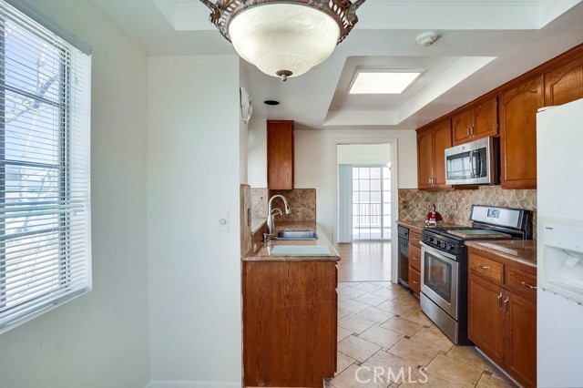 2612 Gates Avenue, Redondo Beach, California 90278, 2 Bedrooms Bedrooms, ,2 BathroomsBathrooms,Residential,Sold,Gates,SB21024956