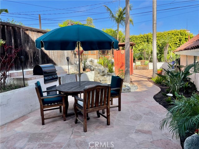 808 Juanita Avenue, Redondo Beach, California 90277, 5 Bedrooms Bedrooms, ,3 BathroomsBathrooms,Residential,Sold,Juanita,IN21096343