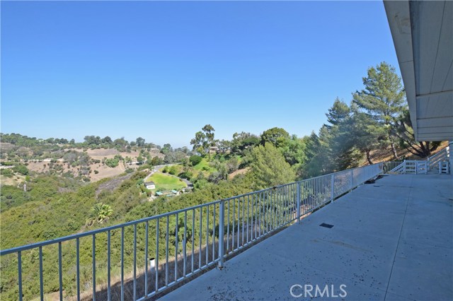 21 Martingale Drive, Rancho Palos Verdes, California 90275, 4 Bedrooms Bedrooms, ,3 BathroomsBathrooms,Residential,Sold,Martingale,SB18190217