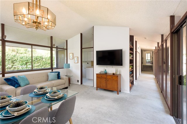 2917 Palos Verdes Drive, Palos Verdes Estates, California 90274, 4 Bedrooms Bedrooms, ,1 BathroomBathrooms,Residential,Sold,Palos Verdes,SB18027139