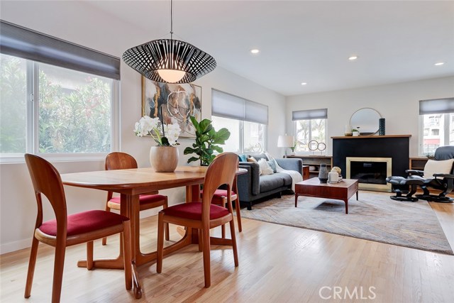 838 16th Street, Hermosa Beach, California 90254, 3 Bedrooms Bedrooms, ,1 BathroomBathrooms,Residential,Sold,16th,SB19108845