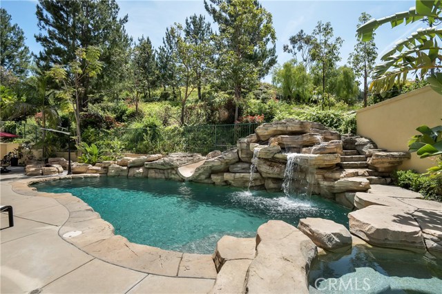 Photo of 8100 E Bailey Way, Anaheim Hills, CA 92808
