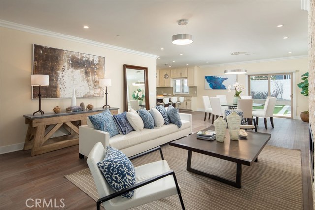 3208 Pacific Avenue, Manhattan Beach, California 90266, 4 Bedrooms Bedrooms, ,3 BathroomsBathrooms,Residential,Sold,Pacific,SB18253050