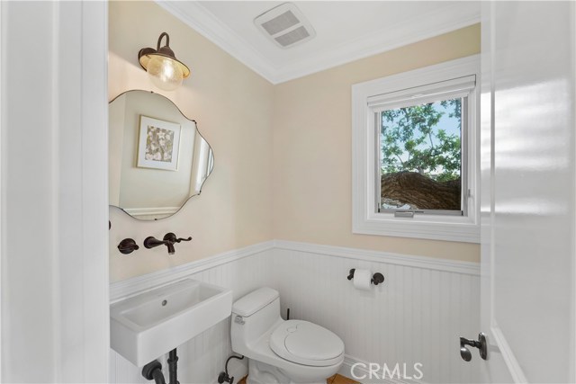 2507 Valley Drive, Manhattan Beach, California 90266, 4 Bedrooms Bedrooms, ,3 BathroomsBathrooms,Residential,Sold,Valley,SB20107984