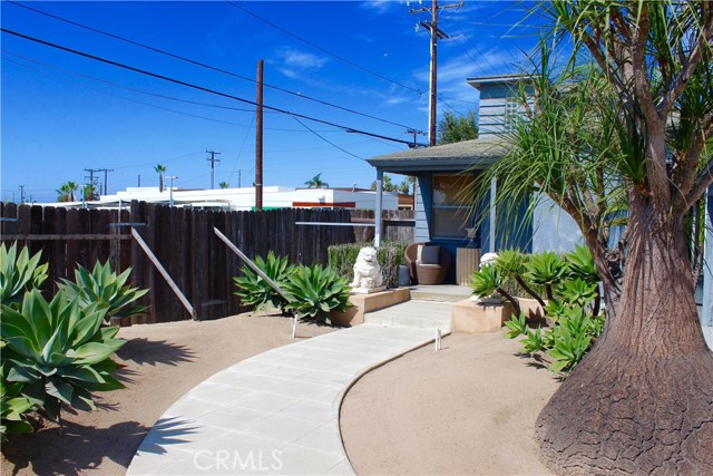 1131 21st Street, Manhattan Beach, California 90266, 3 Bedrooms Bedrooms, ,2 BathroomsBathrooms,Residential,Sold,21st,SB19229133