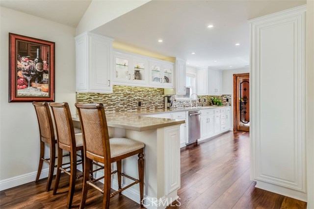 521 13th Street, Manhattan Beach, California 90266, 3 Bedrooms Bedrooms, ,1 BathroomBathrooms,Residential,Sold,13th,PW19054857