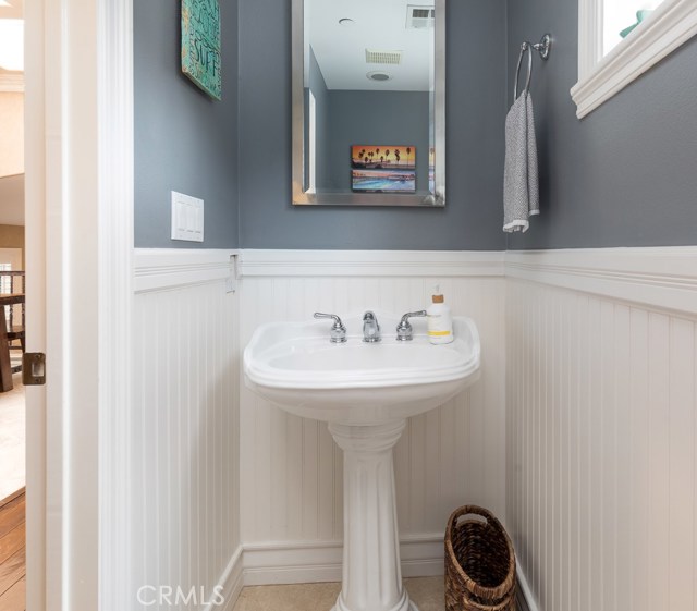 1624 Wollacott Street, Redondo Beach, California 90278, 4 Bedrooms Bedrooms, ,4 BathroomsBathrooms,Residential,Sold,Wollacott,PV19039435