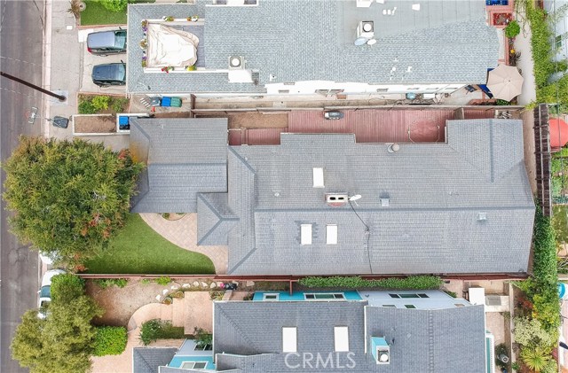 1148 Elm Avenue, Manhattan Beach, California 90266, 3 Bedrooms Bedrooms, ,2 BathroomsBathrooms,Residential,Sold,Elm,SB19140128