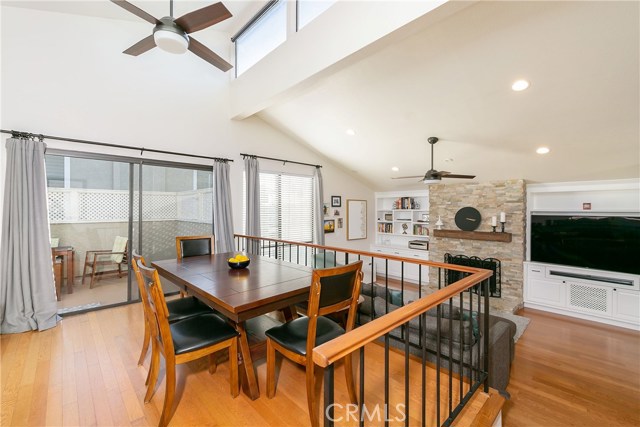 2408 Rockefeller Lane, Redondo Beach, California 90278, 3 Bedrooms Bedrooms, ,2 BathroomsBathrooms,Residential,Sold,Rockefeller,SB19003633