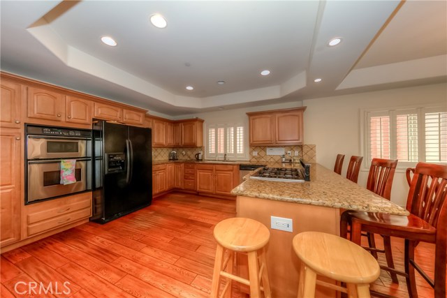 1917 Perry Avenue, Redondo Beach, California 90278, 4 Bedrooms Bedrooms, ,2 BathroomsBathrooms,Residential,Sold,Perry,SB17060012