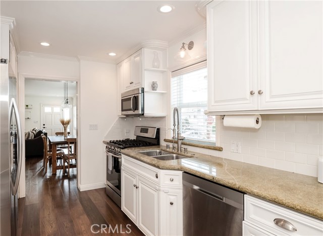 2030 Prospect Avenue, Hermosa Beach, California 90254, 3 Bedrooms Bedrooms, ,3 BathroomsBathrooms,Residential,Sold,Prospect,SB20202137
