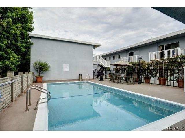 2411 Prospect Avenue, Hermosa Beach, California 90254, 2 Bedrooms Bedrooms, ,2 BathroomsBathrooms,Residential,Sold,Prospect,SB17223565