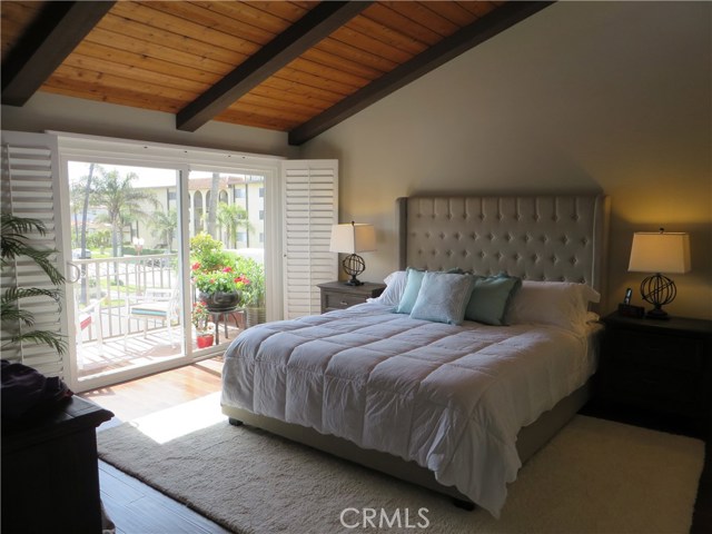 1219 Catalina Avenue, Redondo Beach, California 90277, 4 Bedrooms Bedrooms, ,4 BathroomsBathrooms,Residential,Sold,Catalina,SB17109861