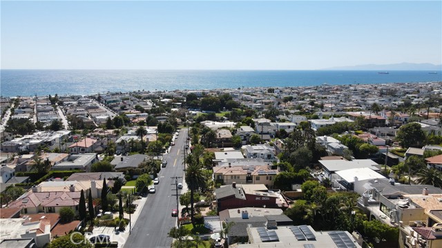 931 Duncan Avenue, Manhattan Beach, California 90266, 3 Bedrooms Bedrooms, ,1 BathroomBathrooms,Residential,Sold,Duncan,SB21139038