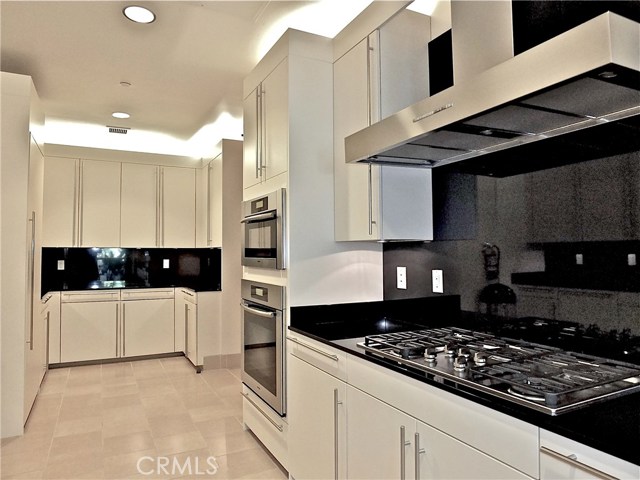 2 Bed Home for Sale in Westwood - Century City, California