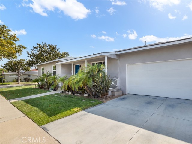 701 Firmona Avenue, Redondo Beach, California 90278, 3 Bedrooms Bedrooms, ,2 BathroomsBathrooms,Residential,Sold,Firmona,SB21149266