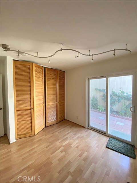 1401 12th Street, Manhattan Beach, California 90266, 3 Bedrooms Bedrooms, ,2 BathroomsBathrooms,Residential,Sold,12th,SB20043052