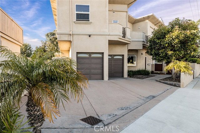 2617 Ripley Avenue, Redondo Beach, California 90278, 4 Bedrooms Bedrooms, ,4 BathroomsBathrooms,Residential,Sold,Ripley,SB20168034