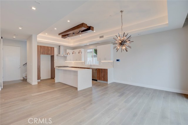 2104 Voorhees Avenue, Redondo Beach, California 90278, 4 Bedrooms Bedrooms, ,3 BathroomsBathrooms,Residential,Sold,Voorhees,PV19109969