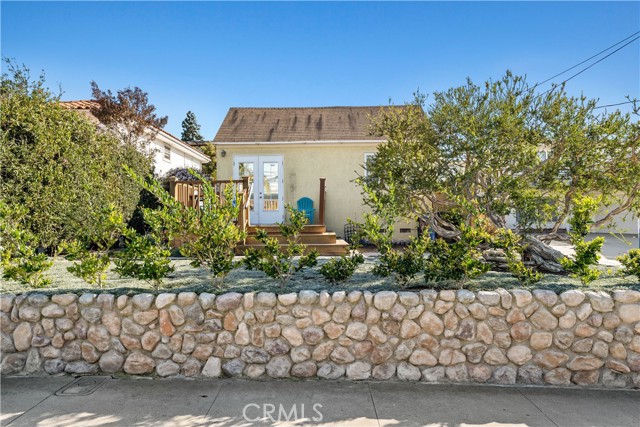 1912 Robinson Street, Redondo Beach, California 90278, 3 Bedrooms Bedrooms, ,1 BathroomBathrooms,Residential,Sold,Robinson,SB21045337