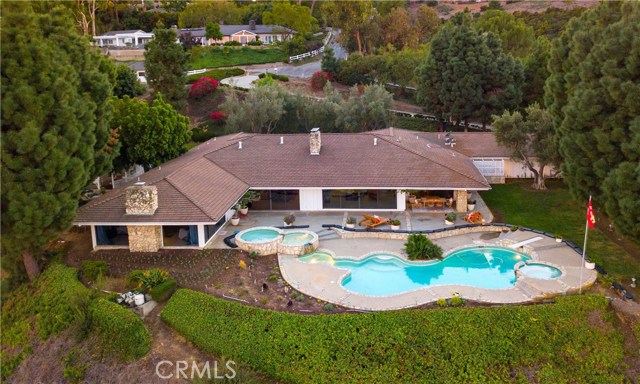 Photo of 8 Quail Ridge Road, Rolling Hills, CA 90274