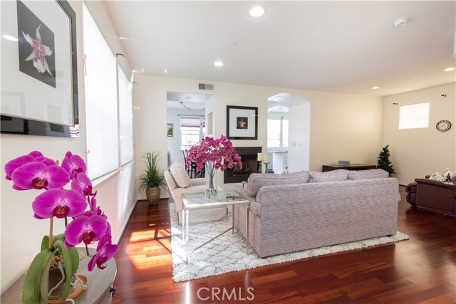 1800 Pacific Coast, Redondo Beach, California 90277, 4 Bedrooms Bedrooms, ,3 BathroomsBathrooms,Residential,Sold,Pacific Coast,PV20134664