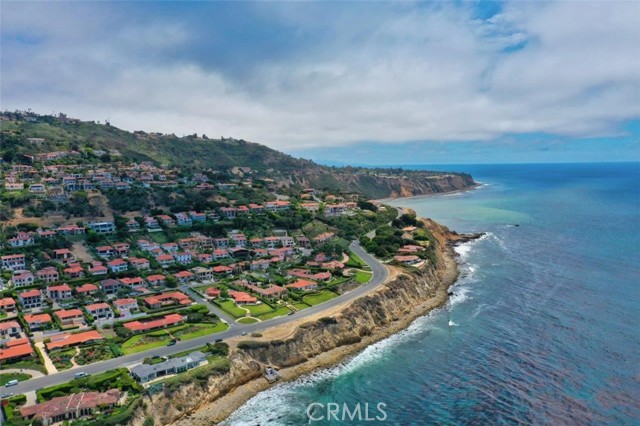 592 Via Almar, Palos Verdes Estates, California 90274, 4 Bedrooms Bedrooms, ,4 BathroomsBathrooms,Residential,Sold,Via Almar,SB21138248