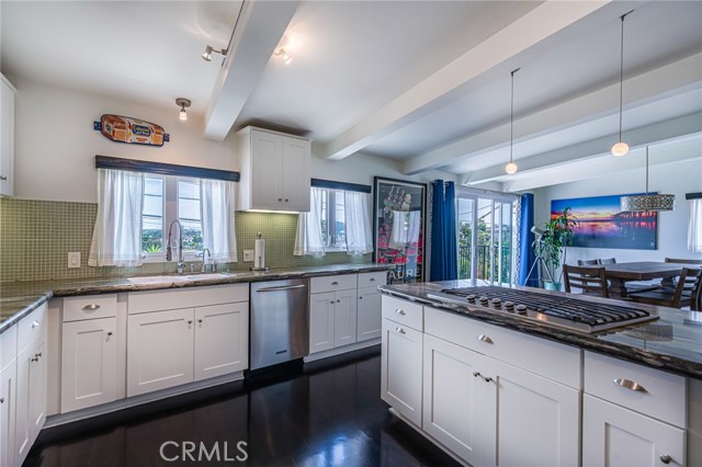 1944 Ardmore Avenue, Manhattan Beach, California 90266, 3 Bedrooms Bedrooms, ,2 BathroomsBathrooms,Residential,Sold,Ardmore,SB20111150