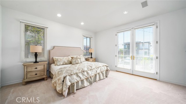 1002 5th Street, Hermosa Beach, California 90254, 5 Bedrooms Bedrooms, ,2 BathroomsBathrooms,Residential,Sold,5th,SB20139034