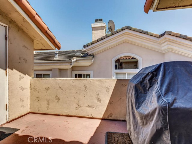 1715 Clark Lane, Redondo Beach, California 90278, 3 Bedrooms Bedrooms, ,1 BathroomBathrooms,Residential,Sold,Clark,SB20169351