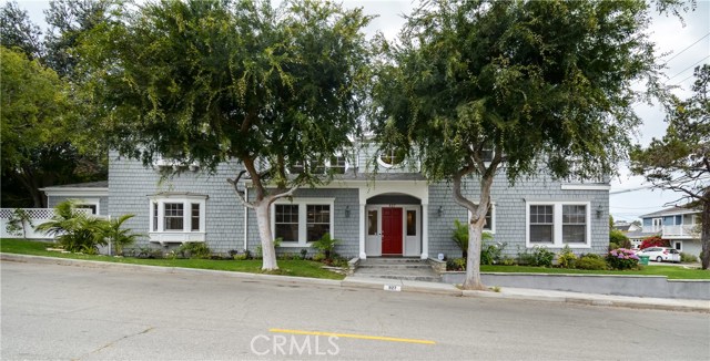 927 Dianthus, Manhattan Beach, California 90266, 4 Bedrooms Bedrooms, ,2 BathroomsBathrooms,Residential,Sold,Dianthus,SB20118975