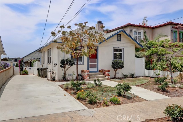 315 Francisca Avenue, Redondo Beach, California 90277, ,Residential Income,Sold,Francisca,SB18062081