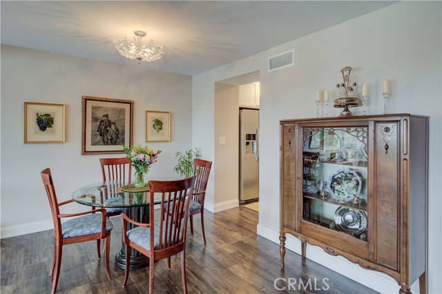 79 Aspen Way, Rolling Hills Estates, California 90274, 2 Bedrooms Bedrooms, ,2 BathroomsBathrooms,Residential,Sold,Aspen,SB18216474