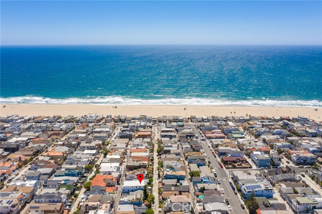 322 31st, Hermosa Beach, California 90254, 4 Bedrooms Bedrooms, ,5 BathroomsBathrooms,Residential,Sold,31st,SB21031722