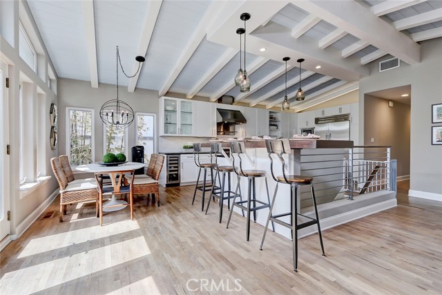 2317 Elm Avenue, Manhattan Beach, California 90266, 4 Bedrooms Bedrooms, ,3 BathroomsBathrooms,Residential,Sold,Elm,SB21152627