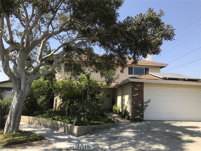 Photo of 13757 Oak Crest Drive, Cerritos, CA 90703
