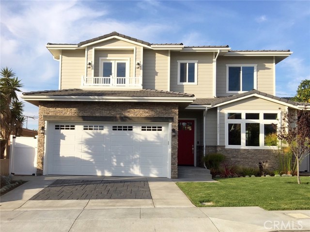2417 Graham Avenue, Redondo Beach, California 90278, 5 Bedrooms Bedrooms, ,4 BathroomsBathrooms,Residential,Sold,Graham,SB18142086
