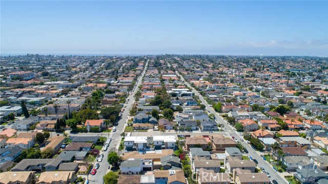 2203 Ruhland Avenue, Redondo Beach, California 90278, 4 Bedrooms Bedrooms, ,3 BathroomsBathrooms,Residential,Sold,Ruhland,PV20081344