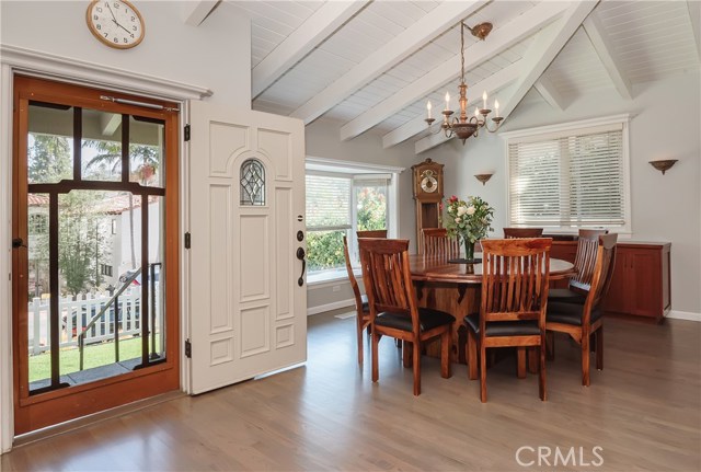 569 31st Street, Manhattan Beach, California 90266, 5 Bedrooms Bedrooms, ,3 BathroomsBathrooms,Residential,Sold,31st,SB20164744