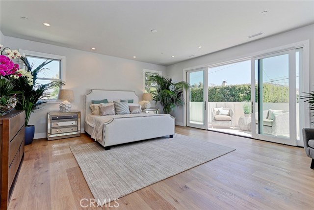 1450 23rd Street, Manhattan Beach, California 90266, 5 Bedrooms Bedrooms, ,2 BathroomsBathrooms,Residential,Sold,23rd,SB17111240