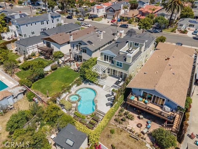 1038 Avenue D, Redondo Beach, California 90277, 5 Bedrooms Bedrooms, ,4 BathroomsBathrooms,Residential,Sold,Avenue D,PV21115047