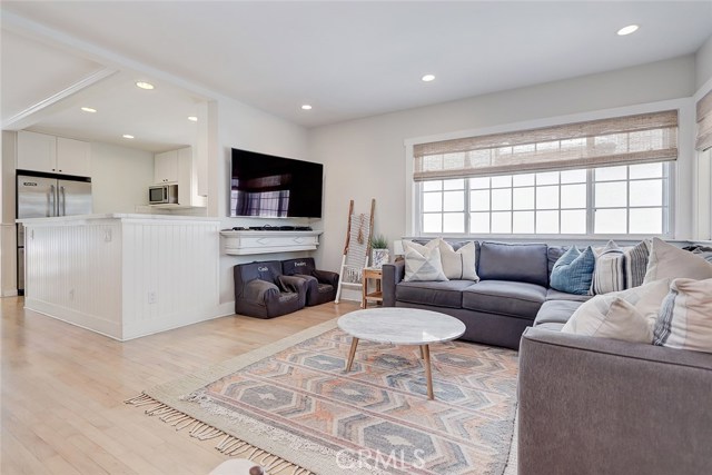 1707 Herrin Street, Redondo Beach, California 90278, 3 Bedrooms Bedrooms, ,1 BathroomBathrooms,Residential,Sold,Herrin,SB20102451