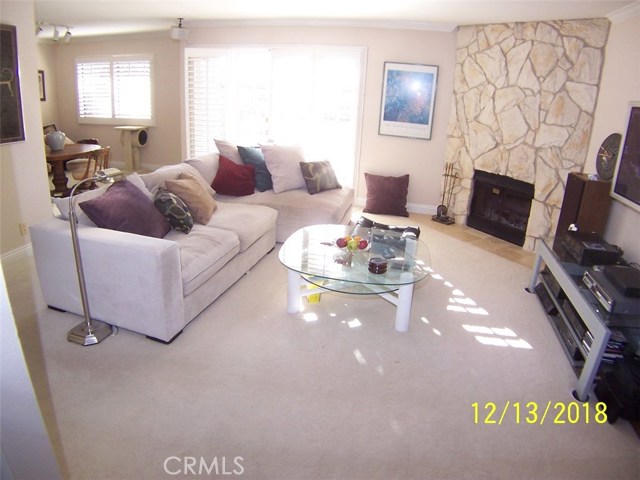 1920 Voorhees Avenue, Redondo Beach, California 90278, 3 Bedrooms Bedrooms, ,2 BathroomsBathrooms,Residential,Sold,Voorhees,SB18248726